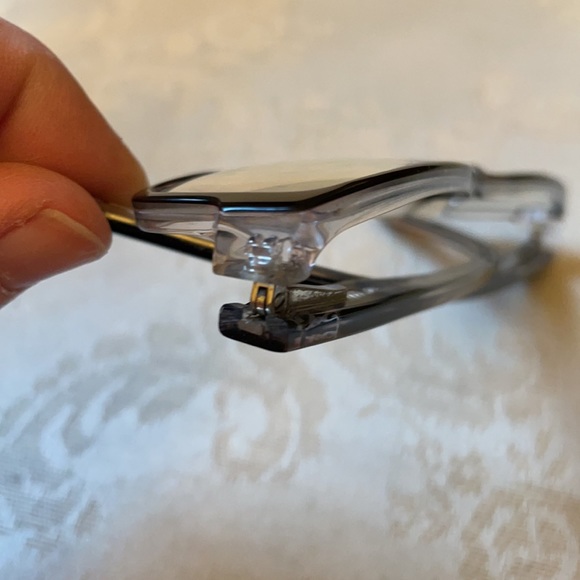 Dolce & Gabbana D & G black/clear prescription frames in EUC - Picture 13 of 13